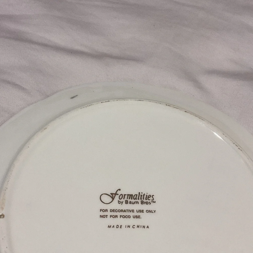 Festive Cardinal Holiday Plate